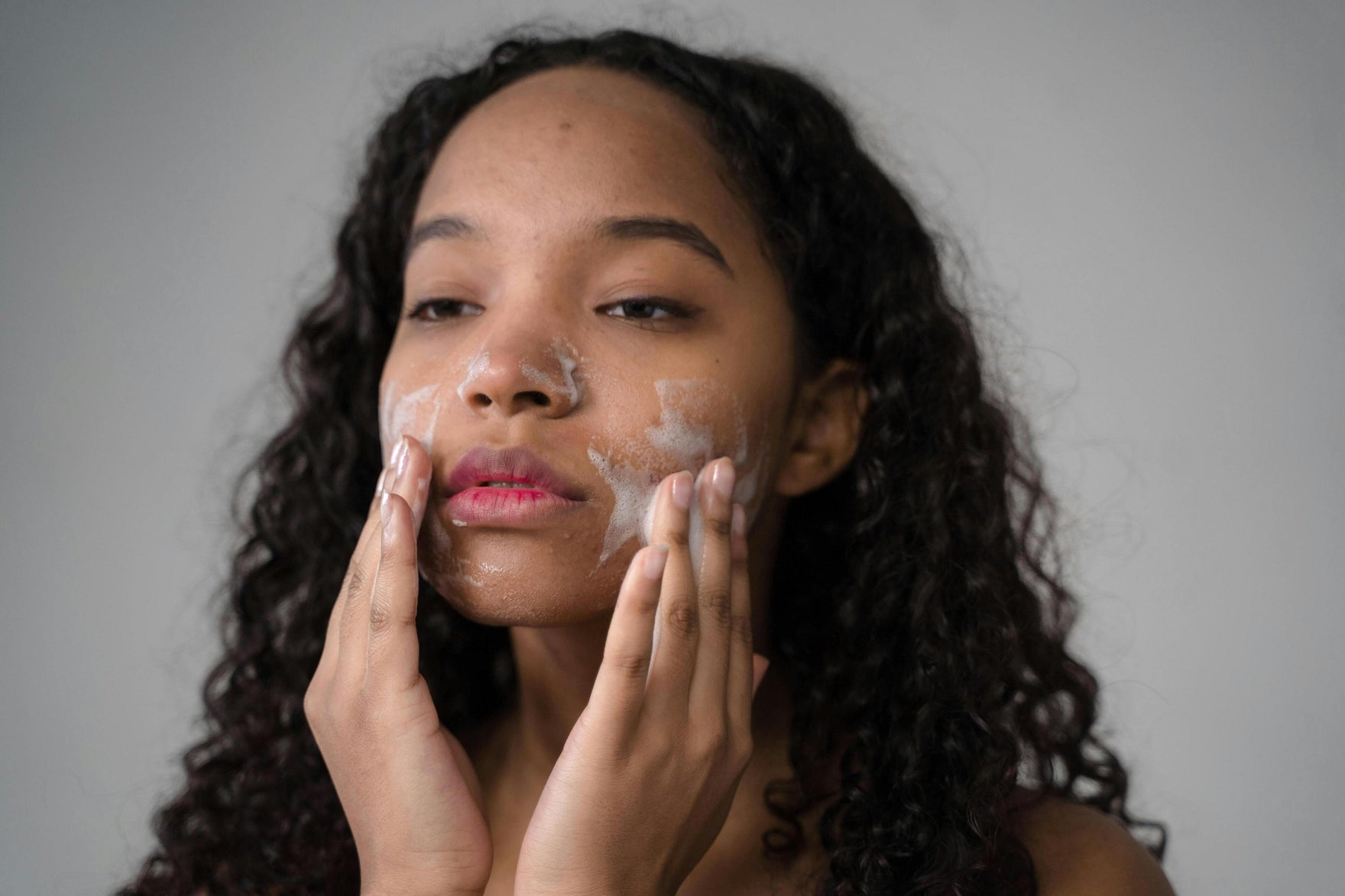 Teen and Tween Skincare: Building a Healthy Routine